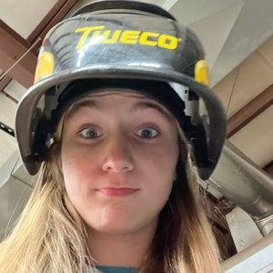 Meet your Posher, Meredith